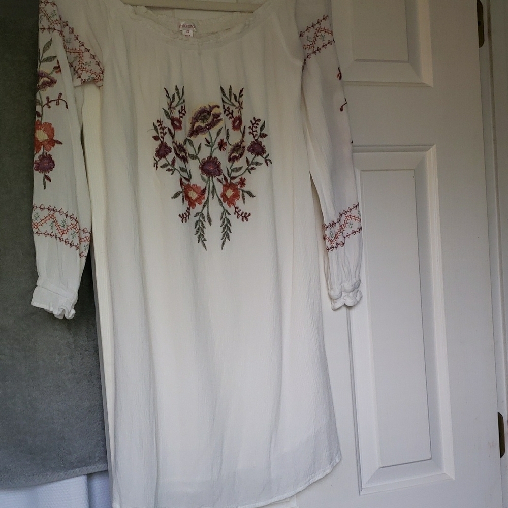 Xhilaration Cream Long Sleeve Embroided dress